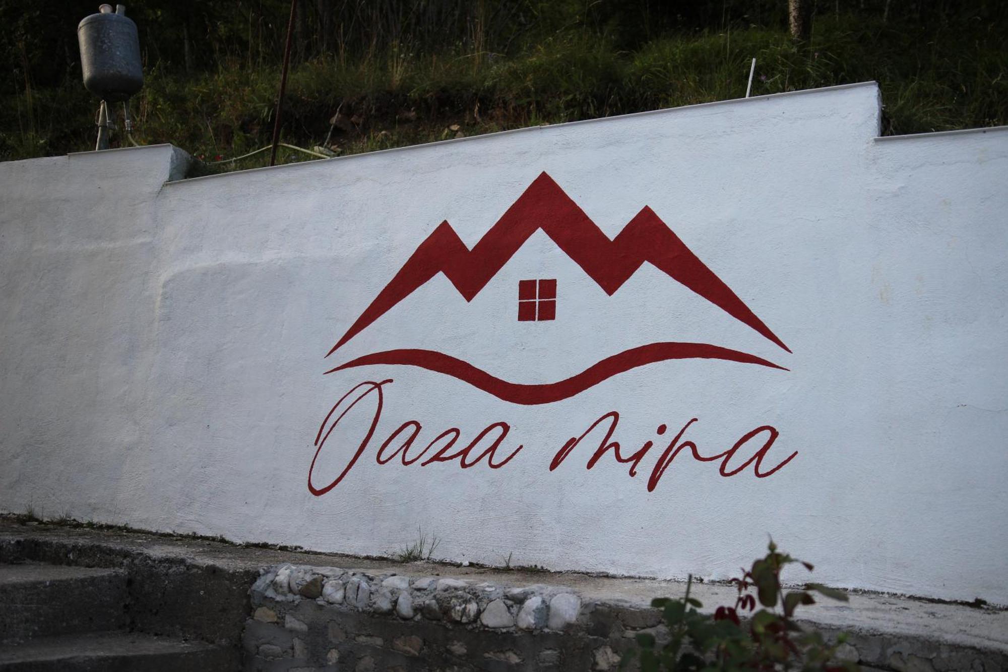 Vikendica "Oaza Mira" Villa Gacko Eksteriør billede